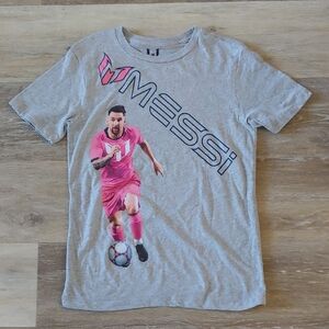NWOT Messi Youth Lionel Messi Graphic T-Shirt Grey Size L
